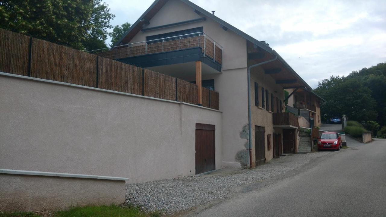 Gite Clair, Spacieux Et Cosy Avec Vue Sur Le Massif De La Chartreuse Sainte-Helene-du-Lac Exterior foto